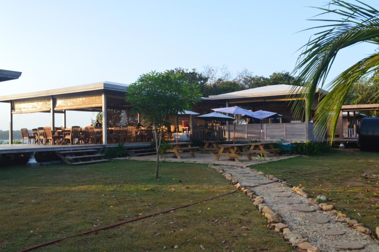 Sonny Island Resort Cabanas Frente Al Mar Punta Bajo Rico Bagian luar foto